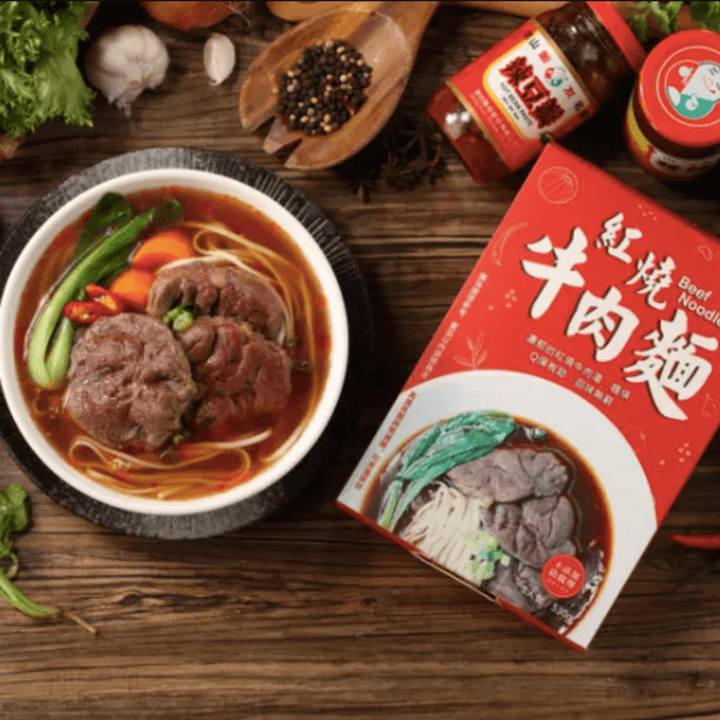 [飯友食品] 紅燒牛肉麵 (590g)